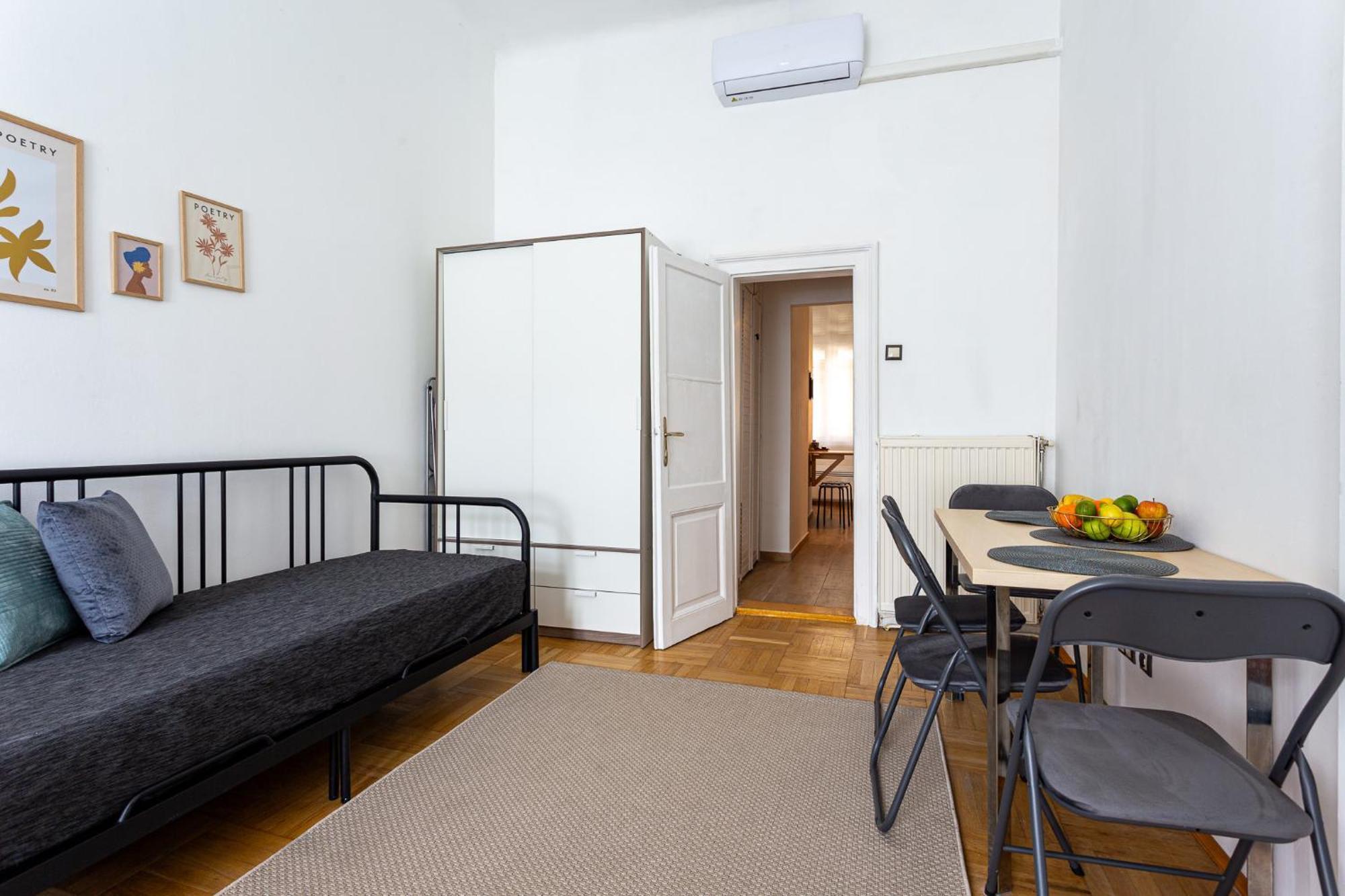 Apartman Urania